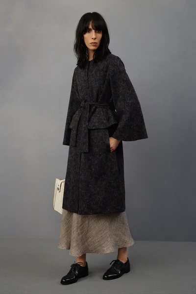 Look 10